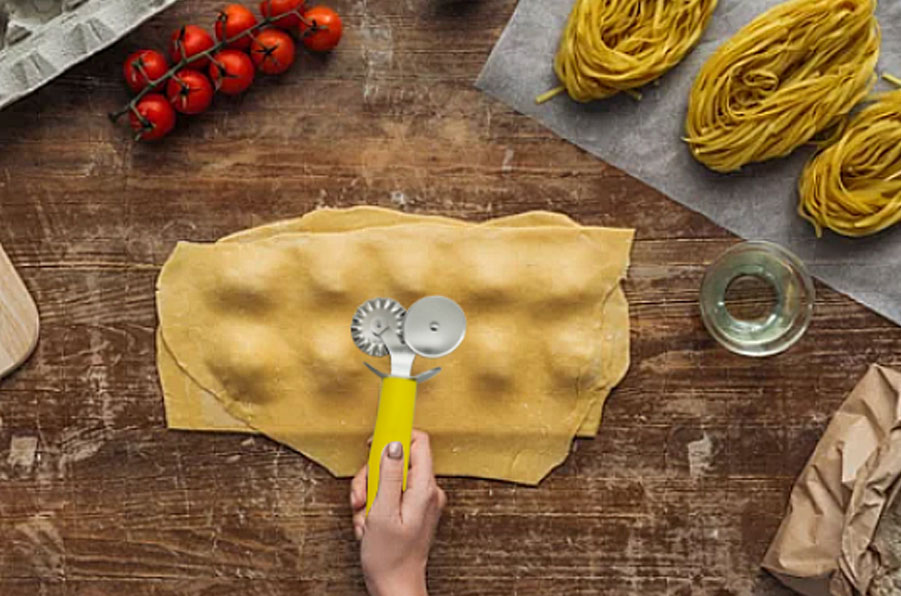 pizza cutter small 9